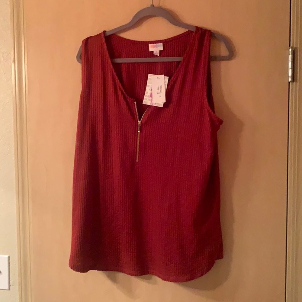 Zipper tank